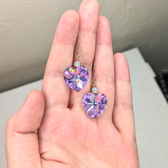 Light Purple Crystal Heart Earrings - Picture 16 of 17